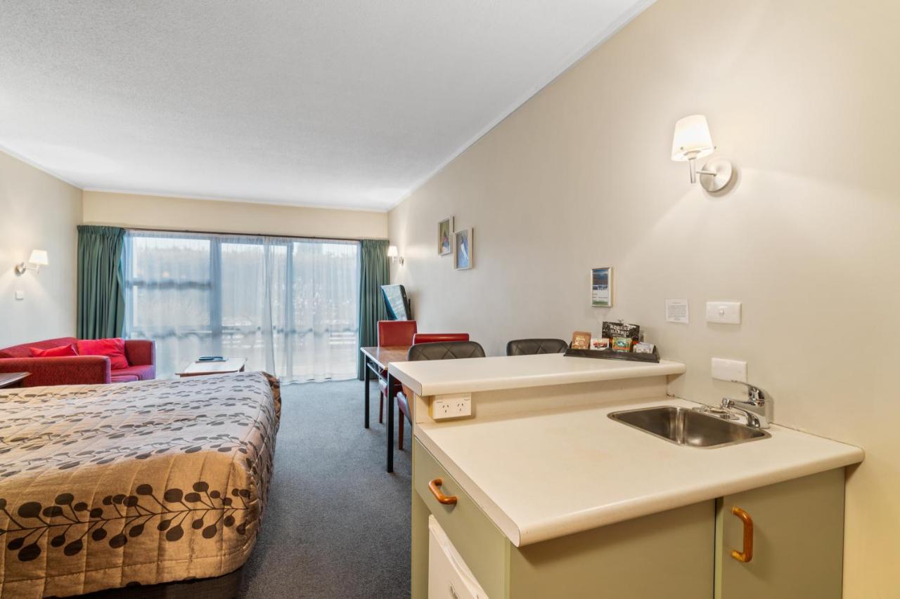 Aspiring Lodge Motel Wanaka Exterior photo