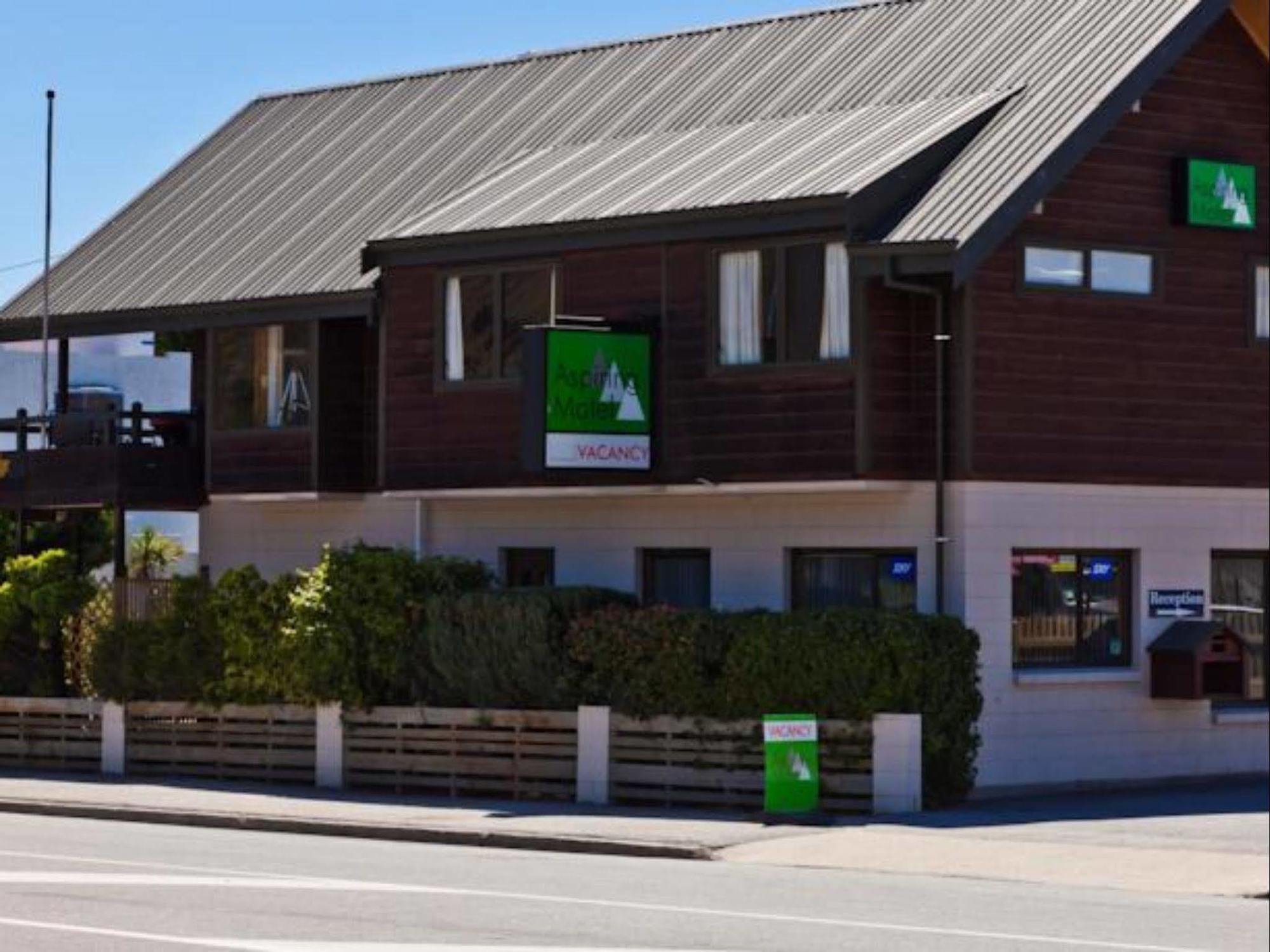 Aspiring Lodge Motel Wanaka Exterior photo